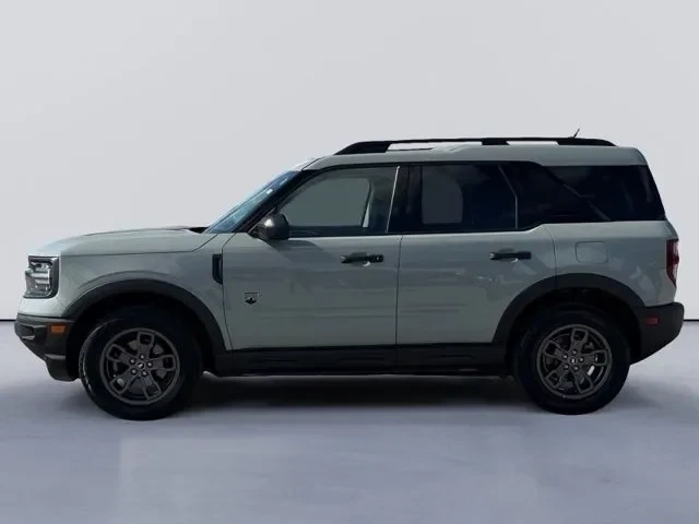 2022 Ford Bronco 6th Gen - Image 3 of 15