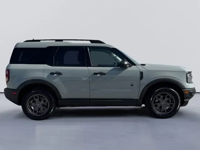 2022 Ford Bronco 6th Gen - Image 2 of 15
