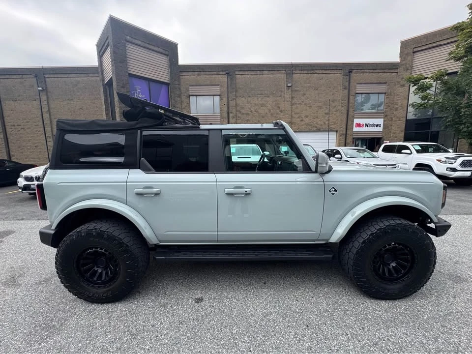 2022 Ford Bronco 6th Gen - Image 4 of 18
