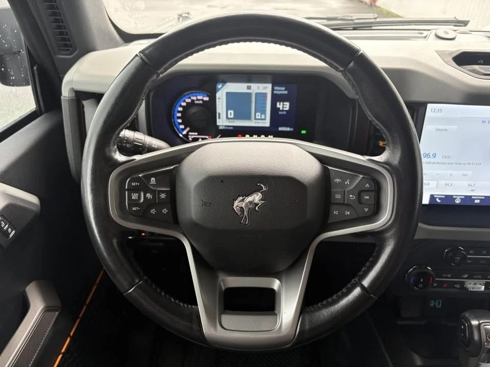 2022 Ford Bronco 6th Gen - Image 15 of 20