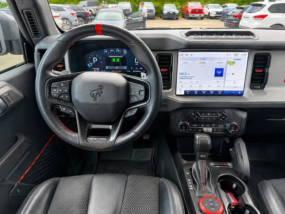 2022 Ford Bronco 6th Gen - Image 14 of 17