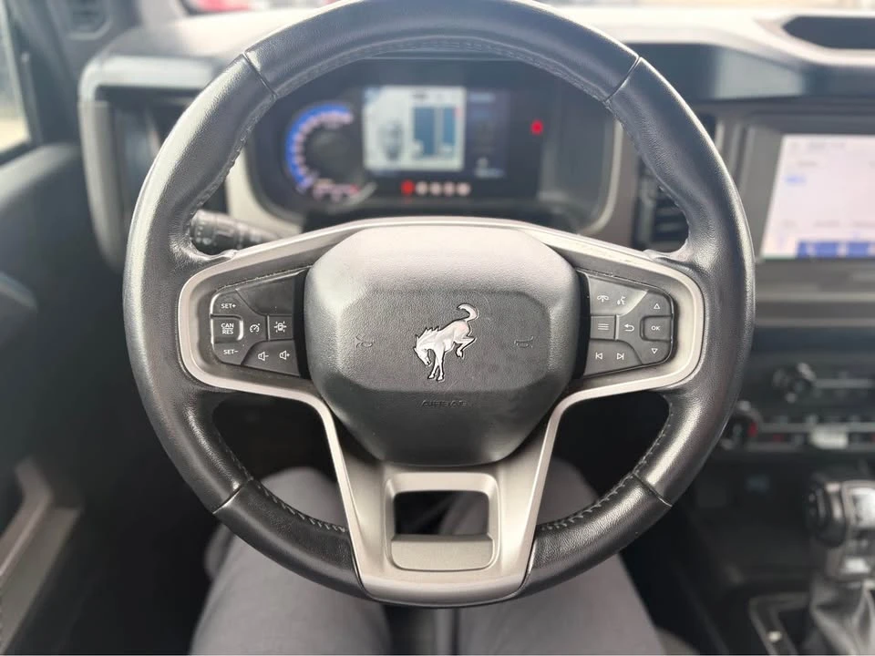 2022 Ford Bronco 6th Gen - Image 9 of 12