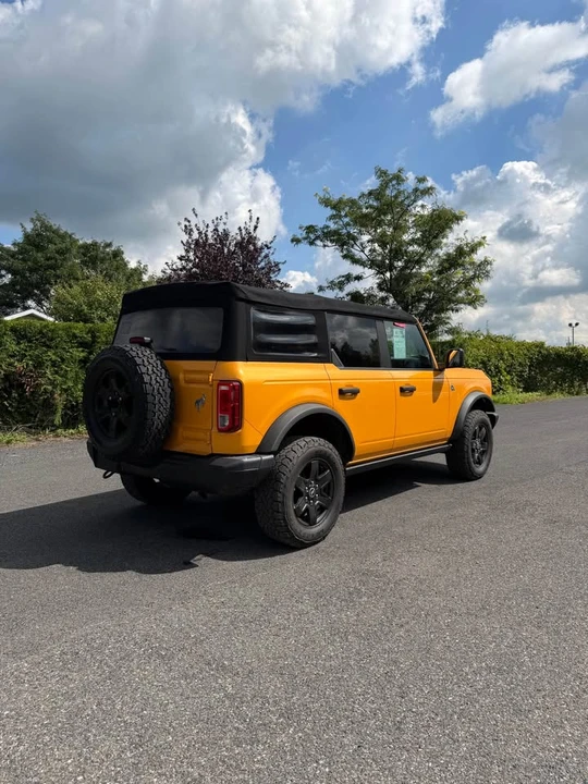 2022 Ford Bronco 6th Gen - Image 4 of 10