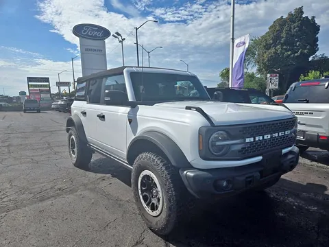 2022 Ford Bronco Badlands