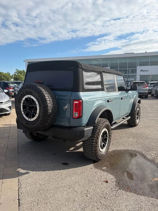 2022 Ford Bronco 6th Gen - Image 5 of 15