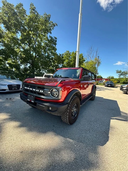 2022 Ford Bronco 6th Gen - Image 2 of 16
