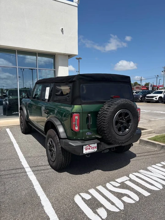 2022 Ford Bronco 6th Gen - Image 2 of 6