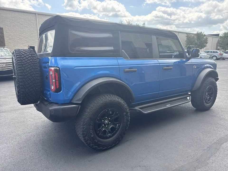 2022 Ford Bronco 6th Gen - Image 9 of 19