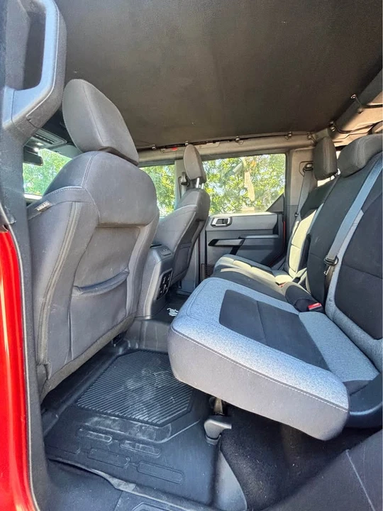 2022 Ford Bronco 6th Gen - Image 15 of 16
