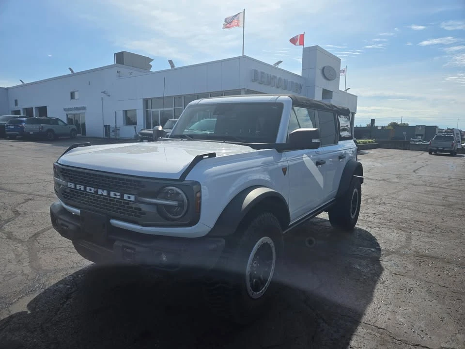 2022 Ford Bronco 6th Gen - Image 2 of 13