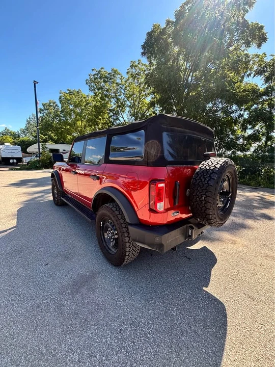 2022 Ford Bronco 6th Gen - Image 4 of 16