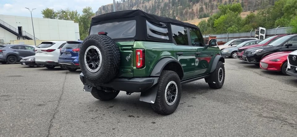 2022 Ford Bronco 6th Gen - Image 2 of 7