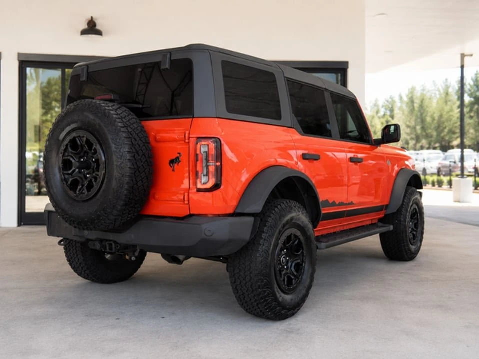 2022 Ford Bronco 6th Gen - Image 4 of 8