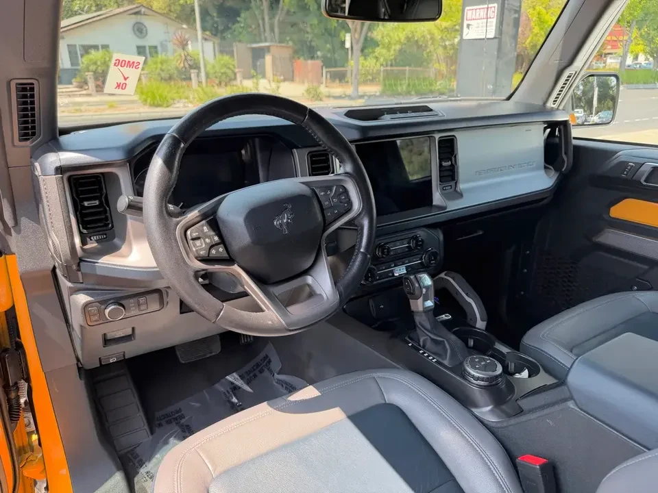 2022 Ford Bronco 6th Gen - Image 8 of 17