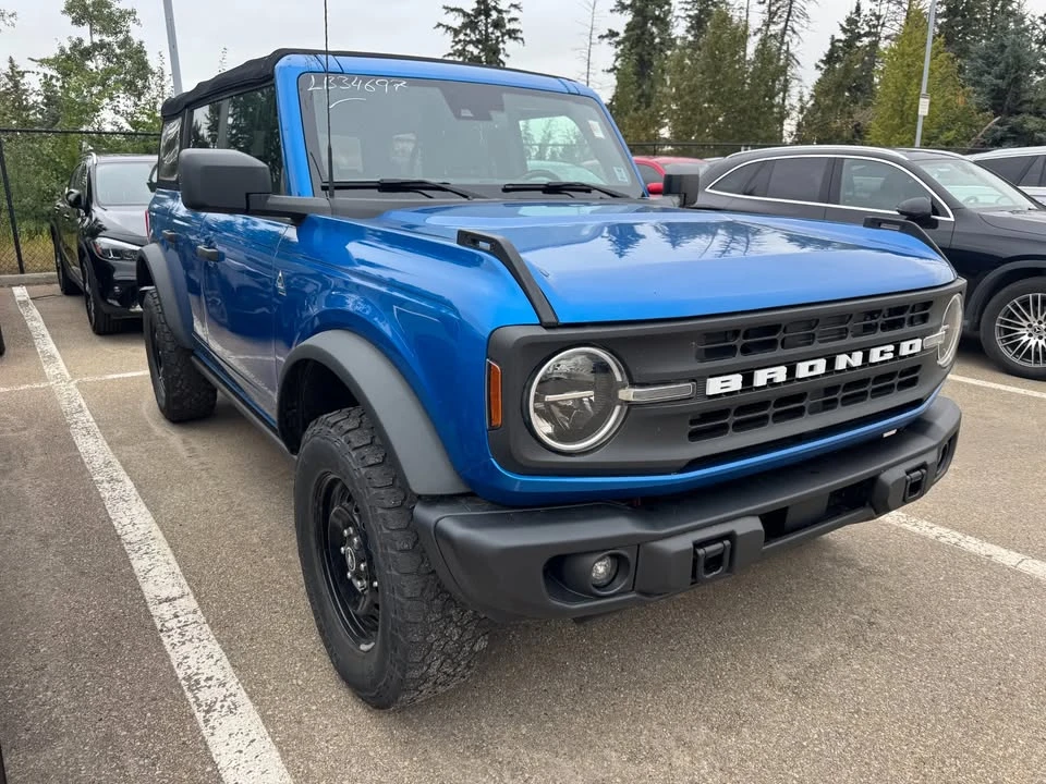 2022 Ford Bronco 6th Gen - Image 4 of 10