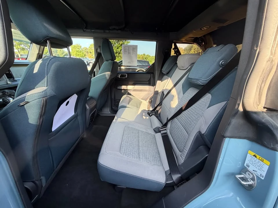 2022 Ford Bronco 6th Gen - Image 8 of 11
