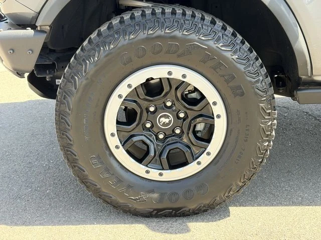 2022 Ford Bronco 6th Gen - Image 10 of 20