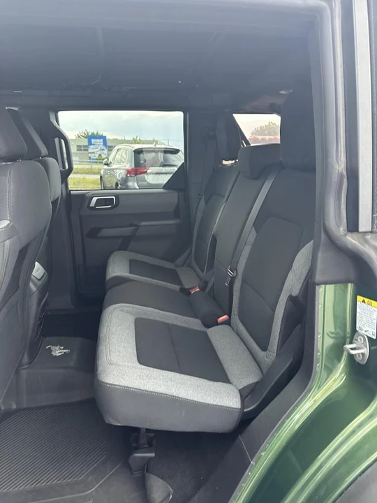 2022 Ford Bronco 6th Gen - Image 10 of 10