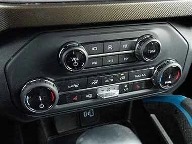 2022 Ford Bronco 6th Gen - Image 10 of 15