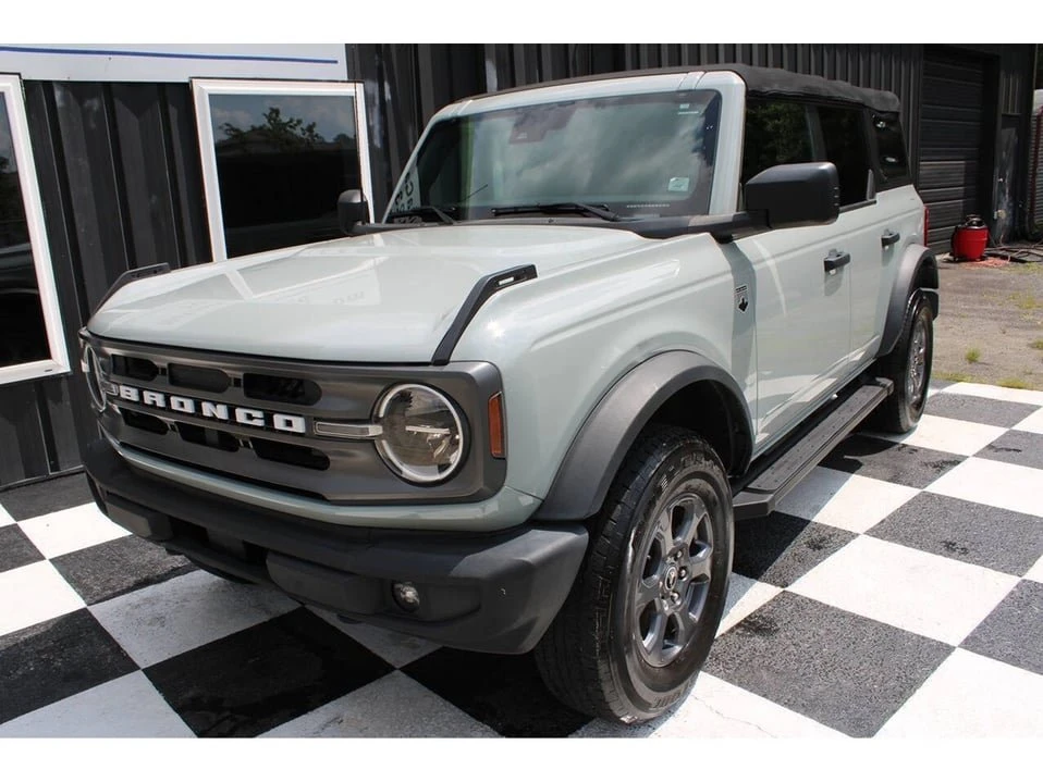 2022 Ford Bronco 6th Gen - Image 2 of 20