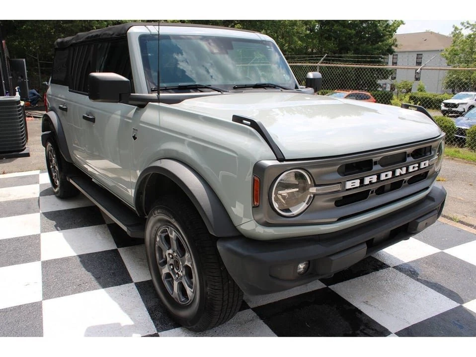 2022 Ford Bronco 6th Gen - Image 10 of 20