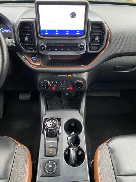 2022 Ford Bronco 6th Gen - Image 12 of 20