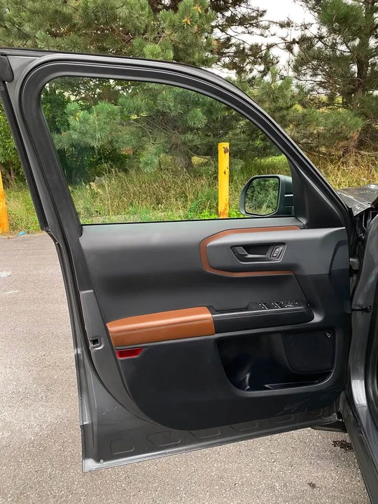 2022 Ford Bronco 6th Gen - Image 15 of 20