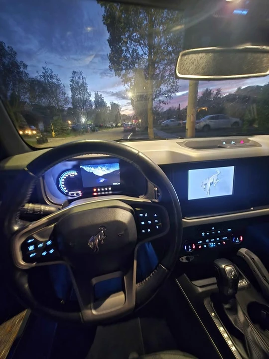 2022 Ford Bronco 6th Gen - Image 8 of 15