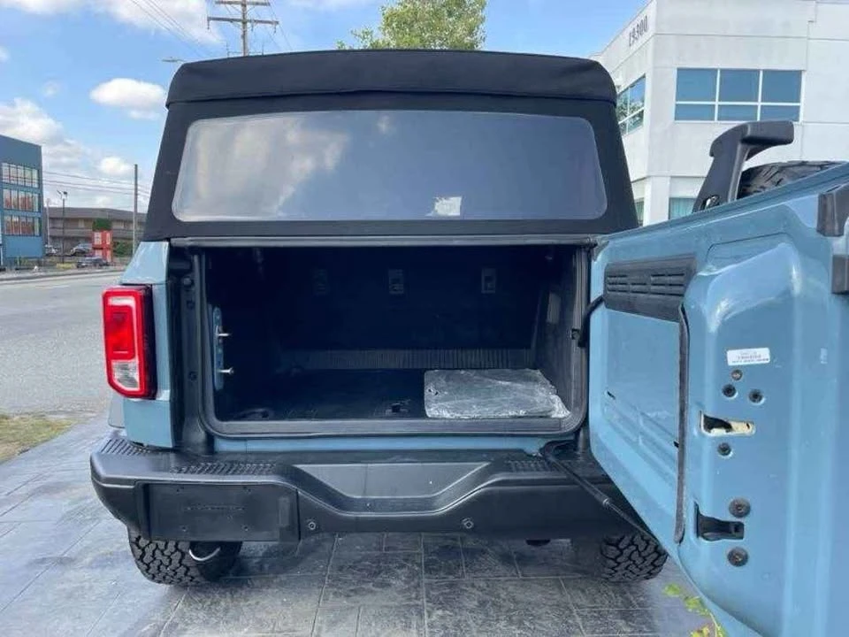 2022 Ford Bronco 6th Gen - Image 16 of 16
