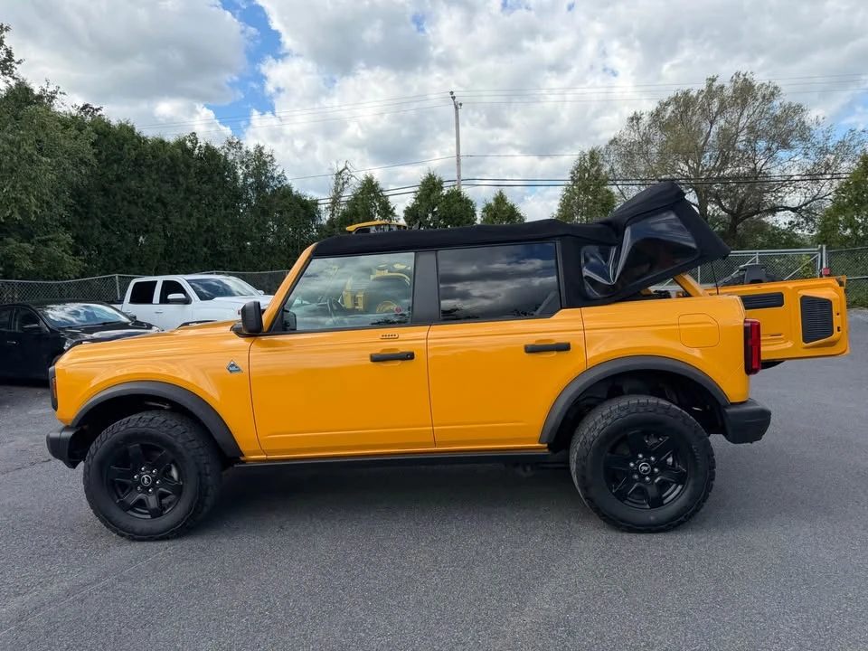 2022 Ford Bronco 6th Gen - Image 5 of 9
