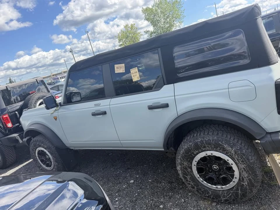 2022 Ford Bronco 6th Gen - Image 3 of 5