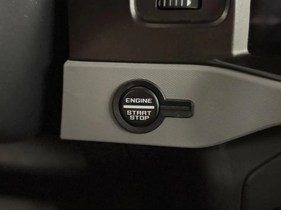 2022 Ford Bronco 6th Gen - Image 19 of 20