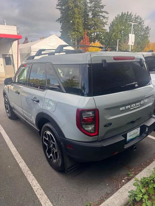 2022 Ford Bronco 6th Gen - Image 5 of 9