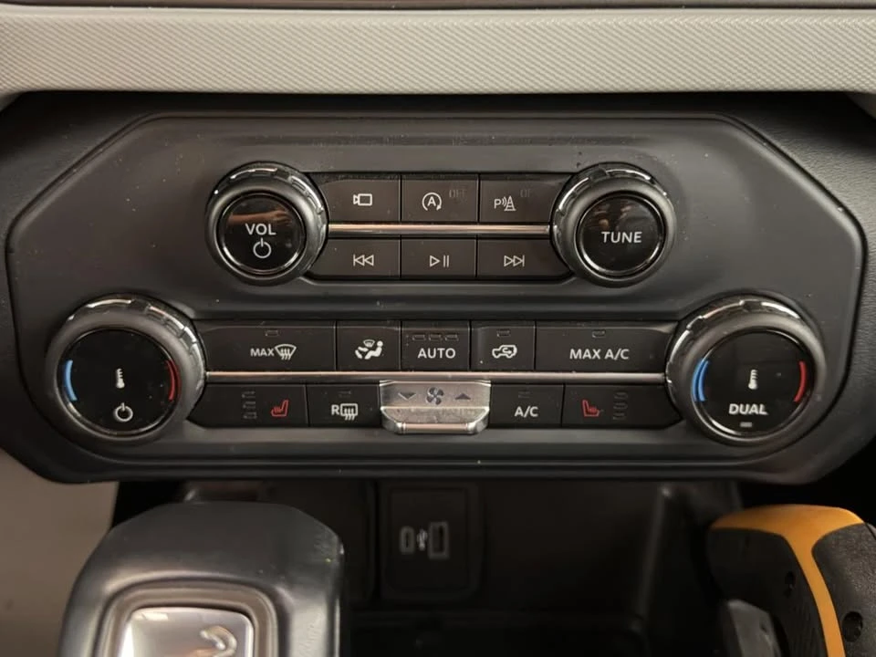 2022 Ford Bronco 6th Gen - Image 16 of 20