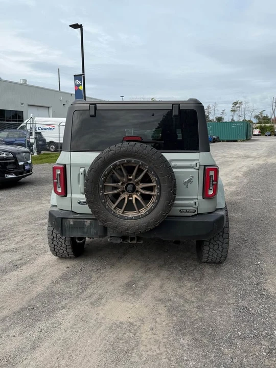 2022 Ford Bronco 6th Gen - Image 5 of 16