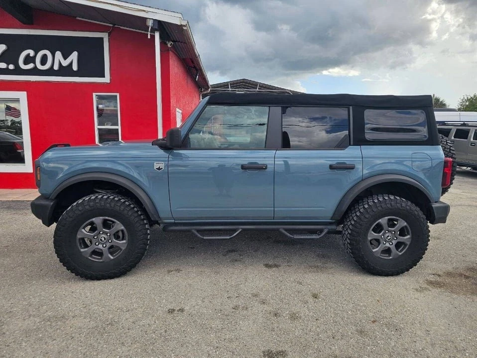2022 Ford Bronco 6th Gen - Image 3 of 15