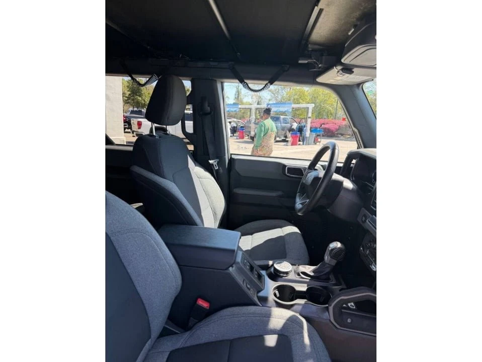 2022 Ford Bronco 6th Gen - Image 15 of 15
