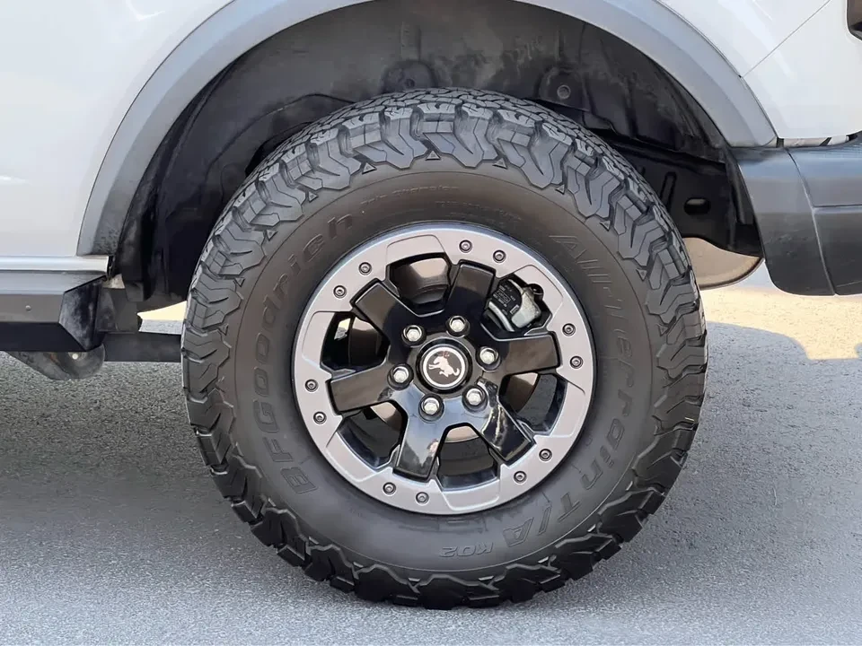 2022 Ford Bronco 6th Gen - Image 14 of 20