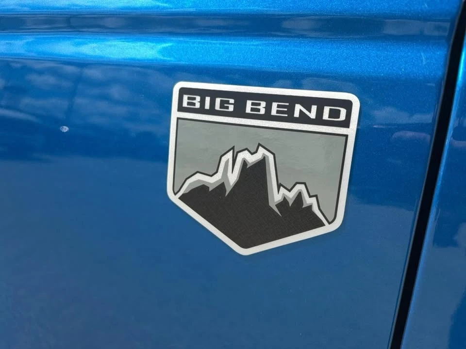 2022 Ford Bronco 6th Gen - Image 6 of 10