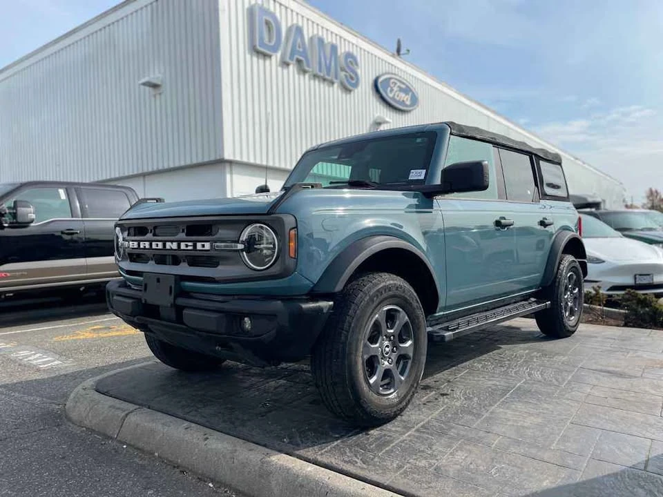 2022 Ford Bronco 6th Gen - Image 4 of 20