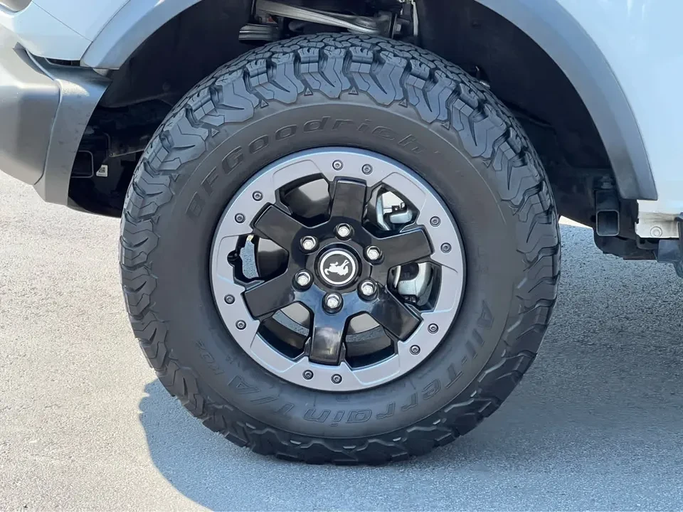 2022 Ford Bronco 6th Gen - Image 13 of 20