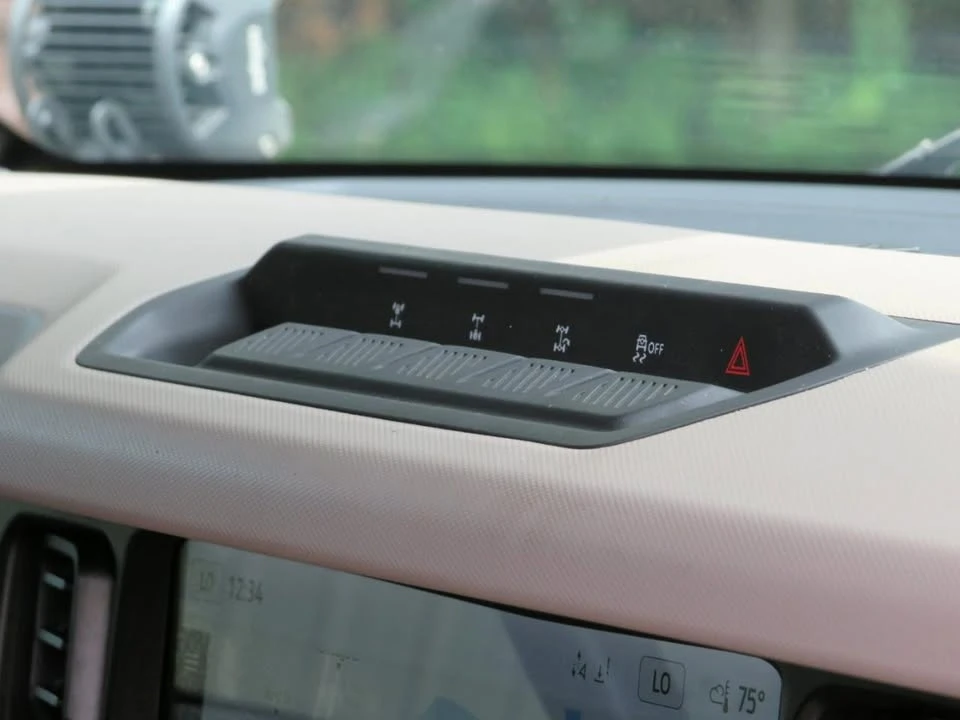 2022 Ford Bronco 6th Gen - Image 18 of 20