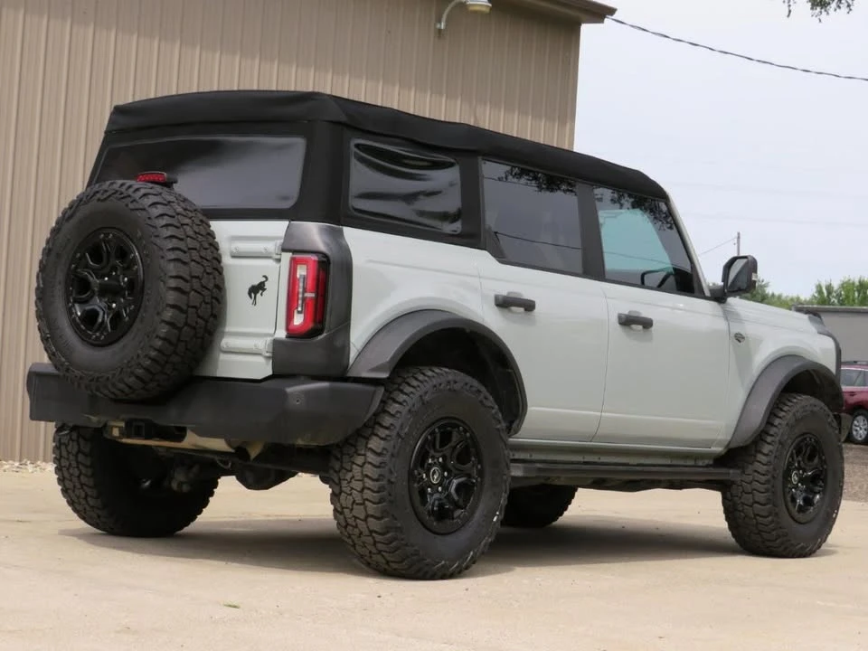 2022 Ford Bronco 6th Gen - Image 9 of 20