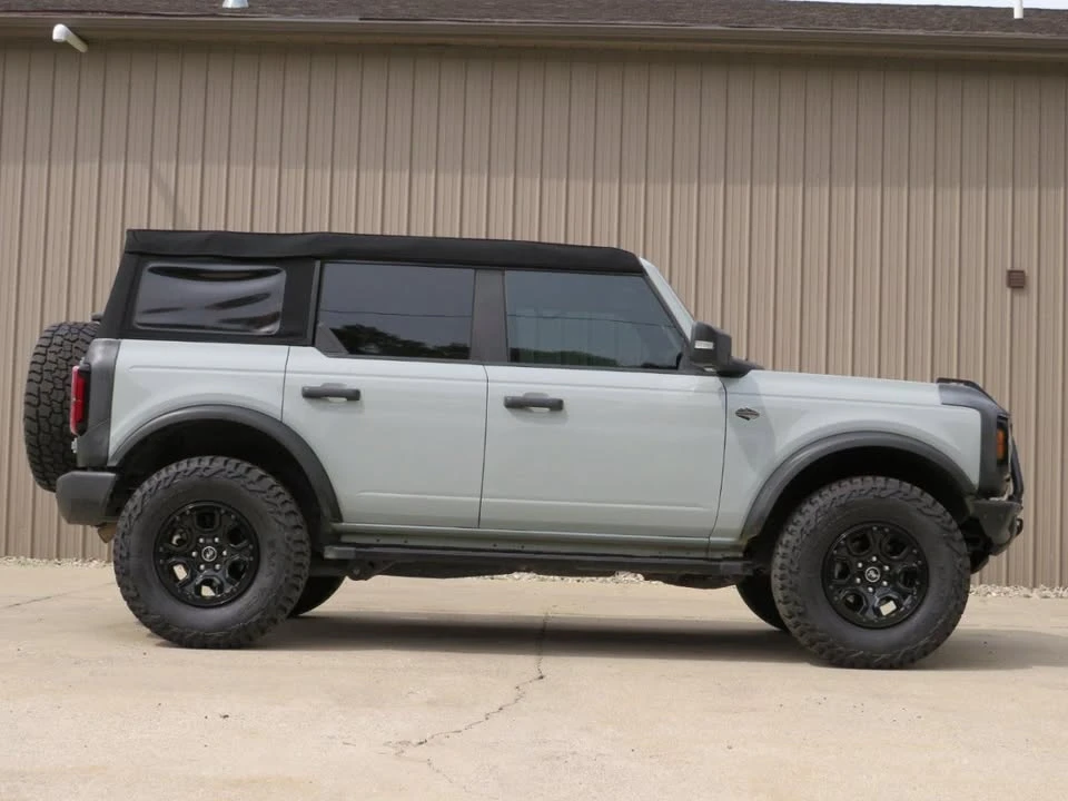 2022 Ford Bronco 6th Gen - Image 4 of 20