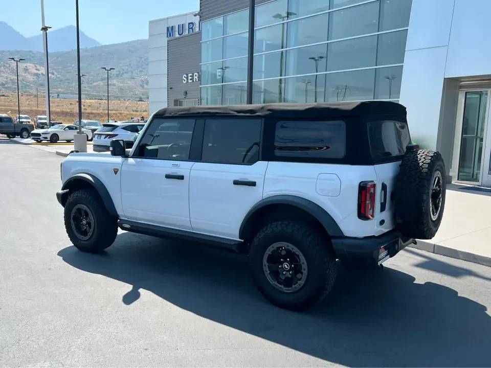 2022 Ford Bronco 6th Gen - Image 11 of 20
