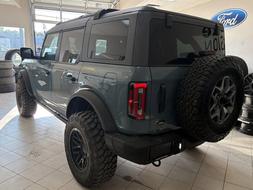 2022 Ford Bronco 6th Gen - Image 3 of 20