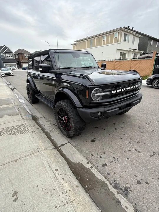 2022 Ford Bronco 6th Gen - Image 6 of 13