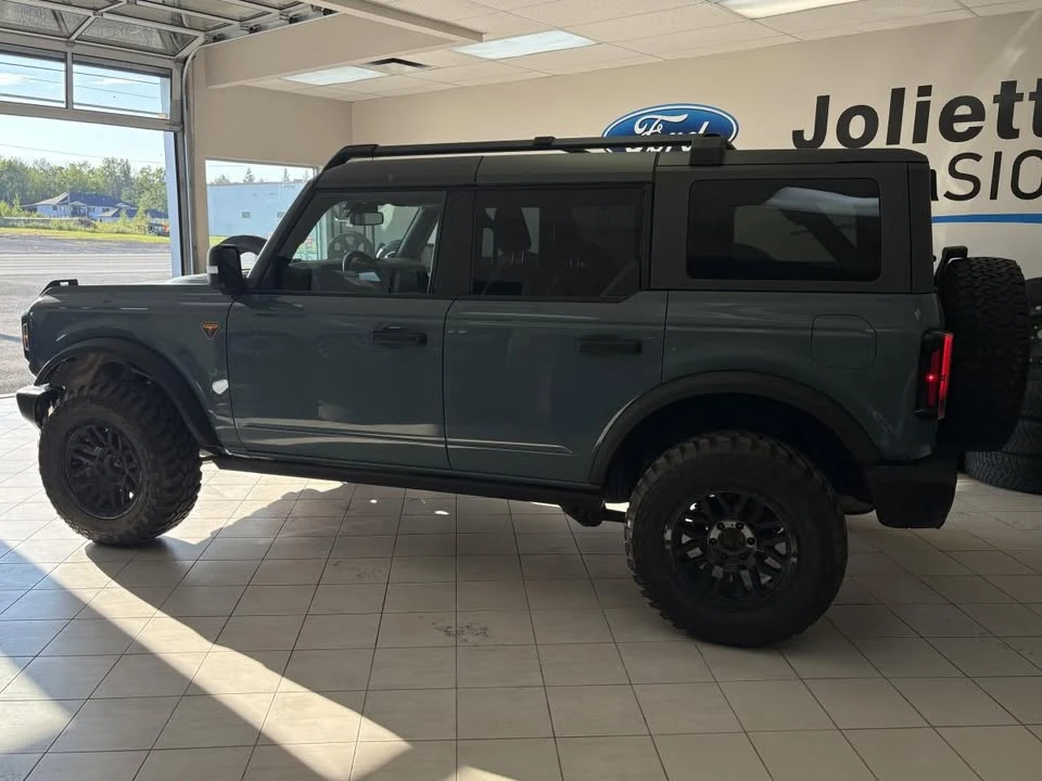 2022 Ford Bronco 6th Gen - Image 2 of 20