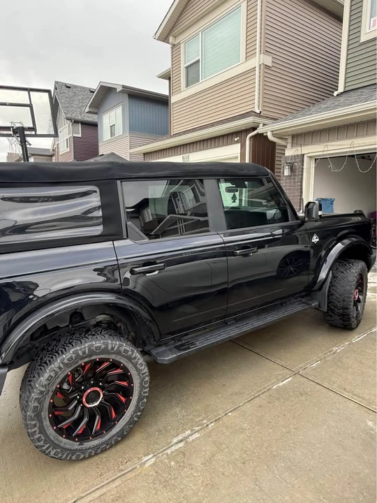2022 Ford Bronco 6th Gen - Image 9 of 13