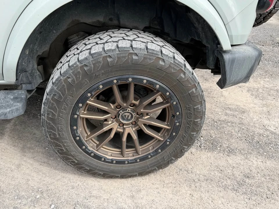 2022 Ford Bronco 6th Gen - Image 8 of 16